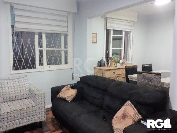 Apartamento à venda com 4 quartos, 77m² - Foto 3