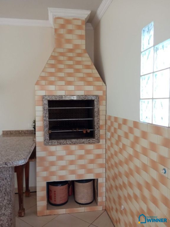 Casa à venda com 3 quartos, 140m² - Foto 3
