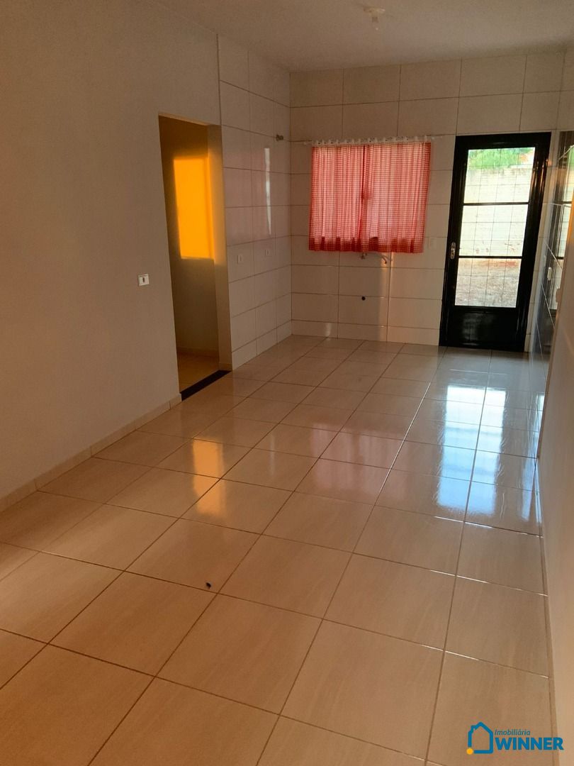 Casa para alugar com 2 quartos, 68m² - Foto 3