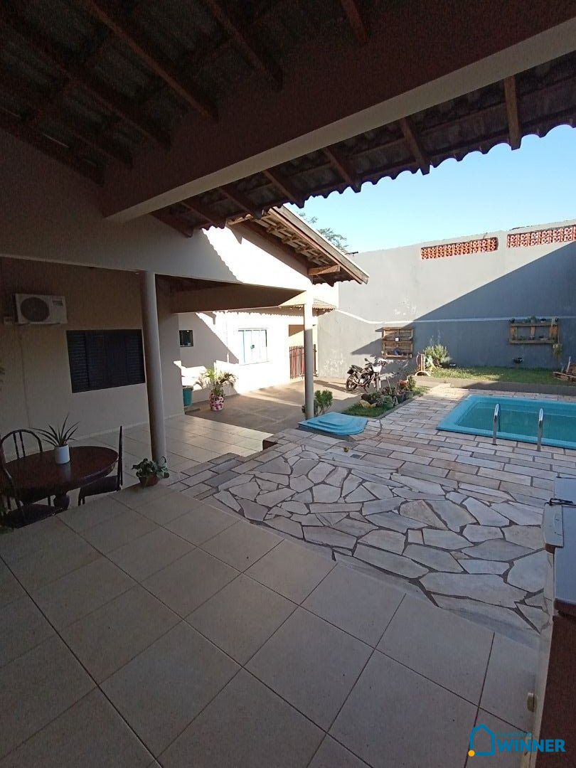 Casa à venda com 3 quartos, 197m² - Foto 15