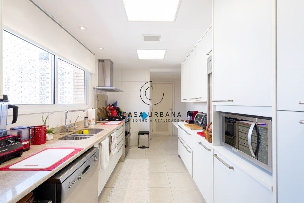 Apartamento à venda com 3 quartos, 167m² - Foto 18