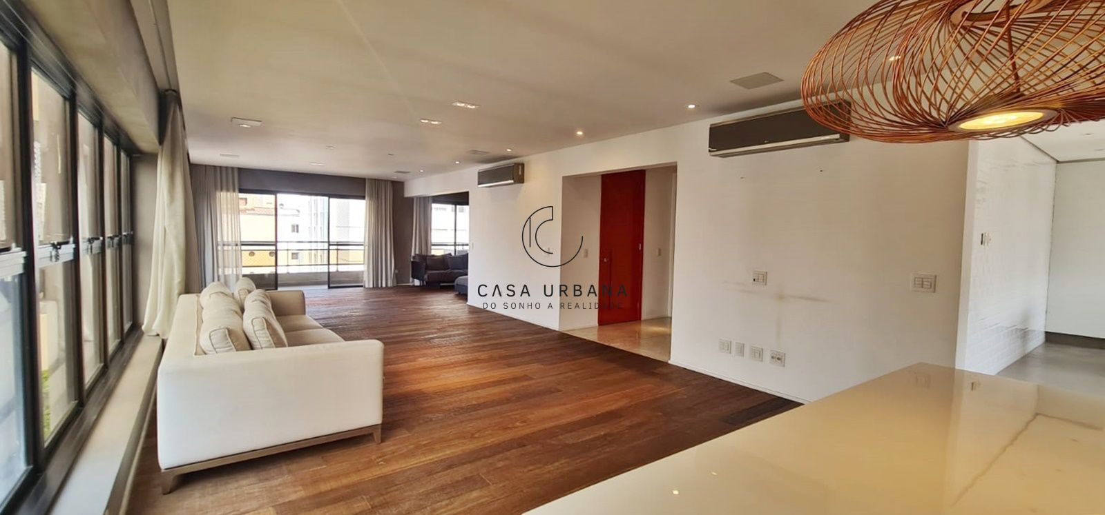 Apartamento à venda com 3 quartos, 266m² - Foto 3