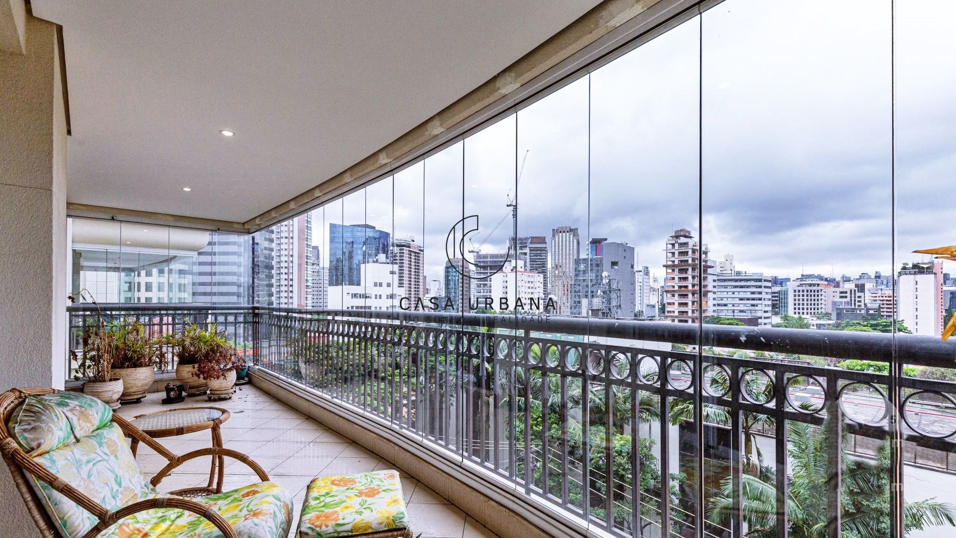 Apartamento, 3 quartos, 212 m² - Foto 2