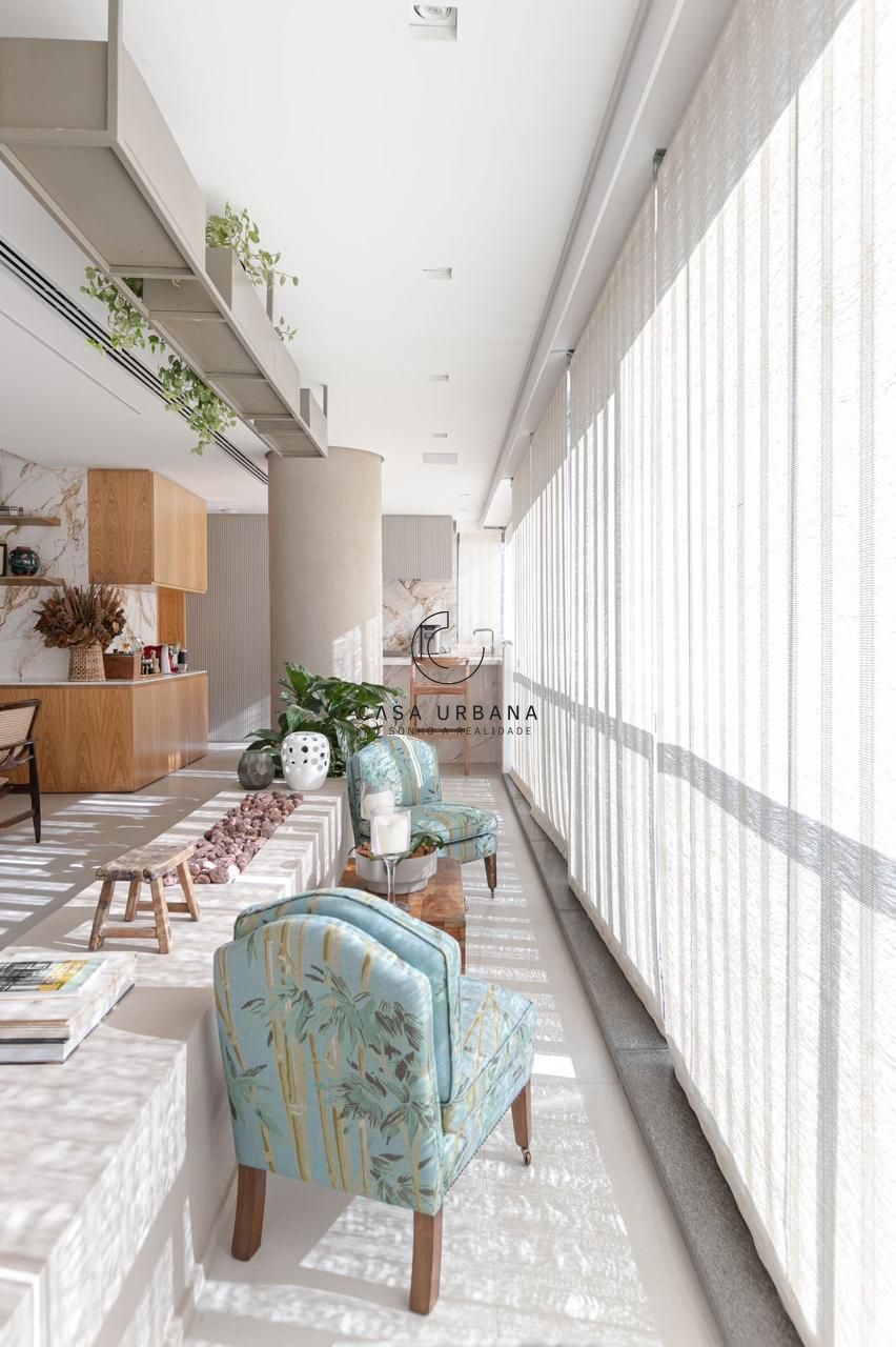 Apartamento, 3 quartos, 246 m² - Foto 2