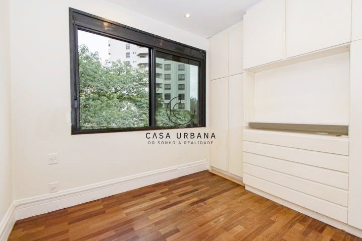 Apartamento à venda com 4 quartos, 354m² - Foto 19