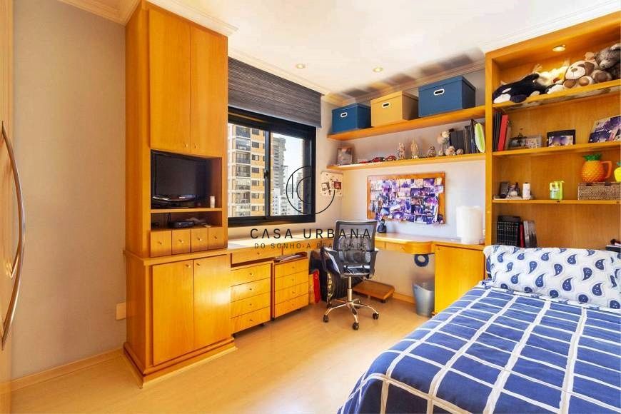 Apartamento à venda com 4 quartos, 180m² - Foto 14