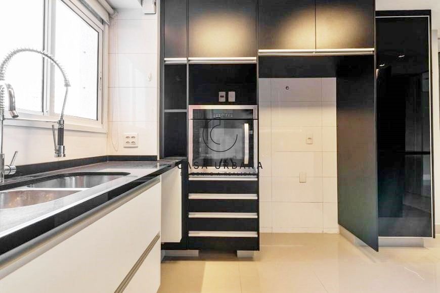 Apartamento à venda com 3 quartos, 174m² - Foto 23