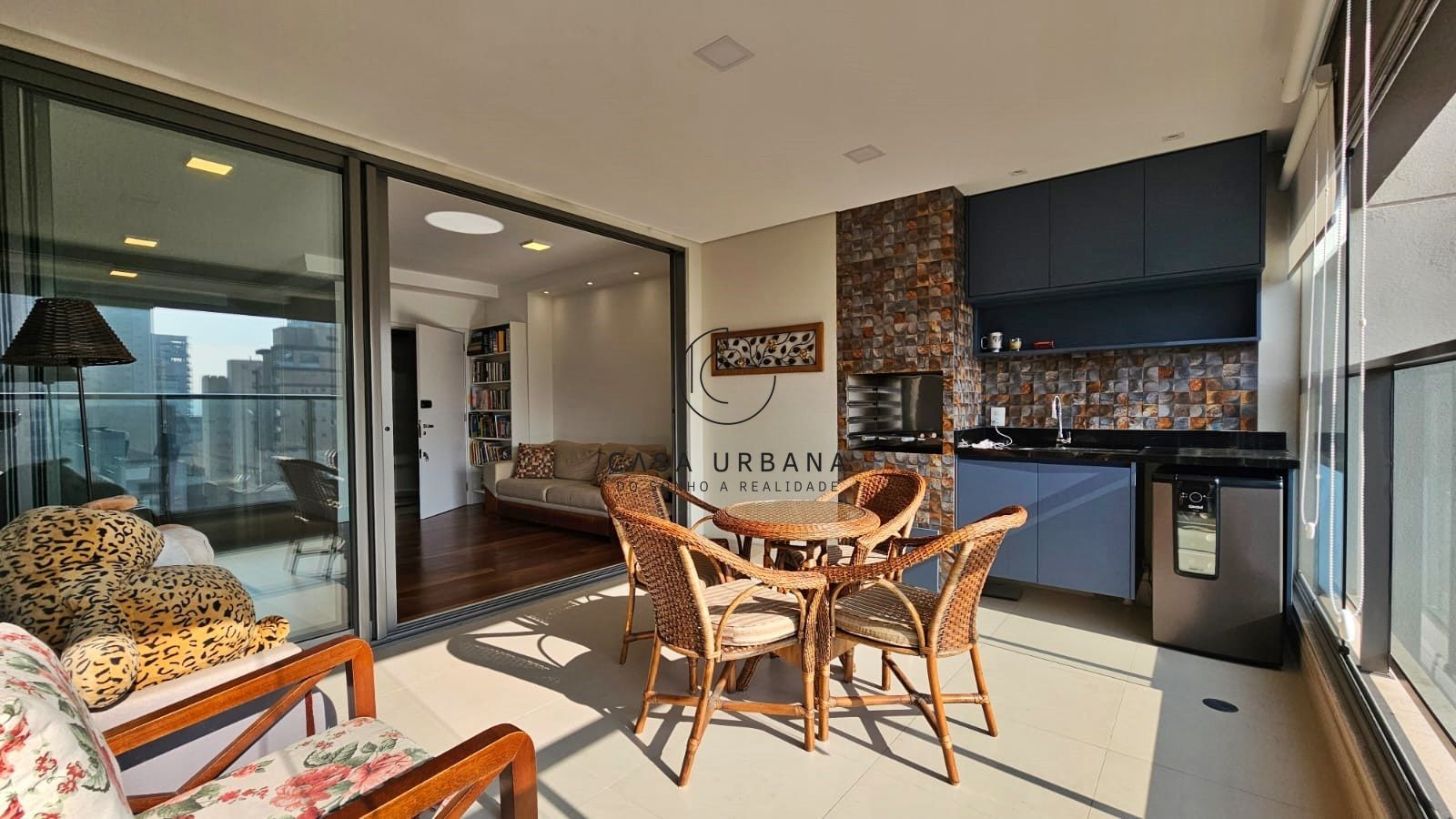 Apartamento, 3 quartos, 115 m² - Foto 2