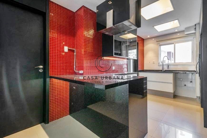 Apartamento à venda com 3 quartos, 174m² - Foto 21