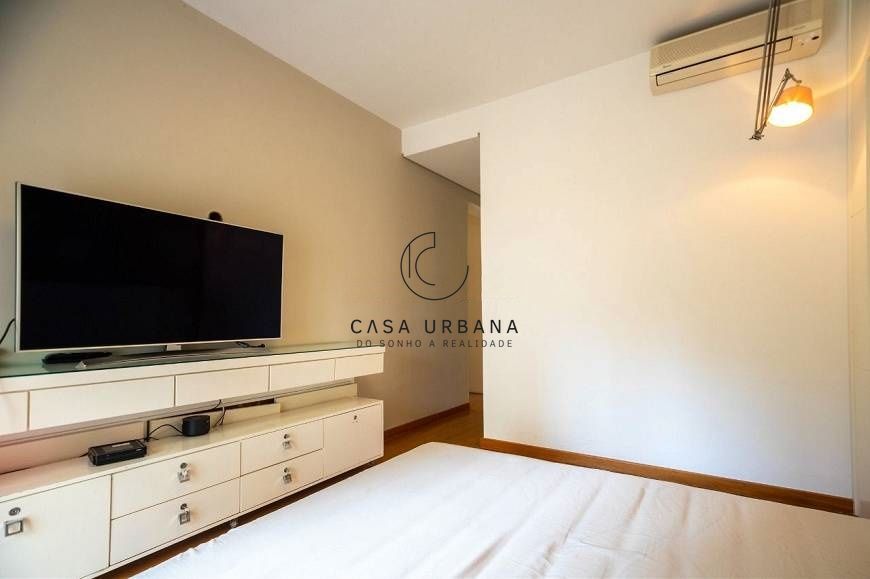 Apartamento à venda com 3 quartos, 167m² - Foto 9