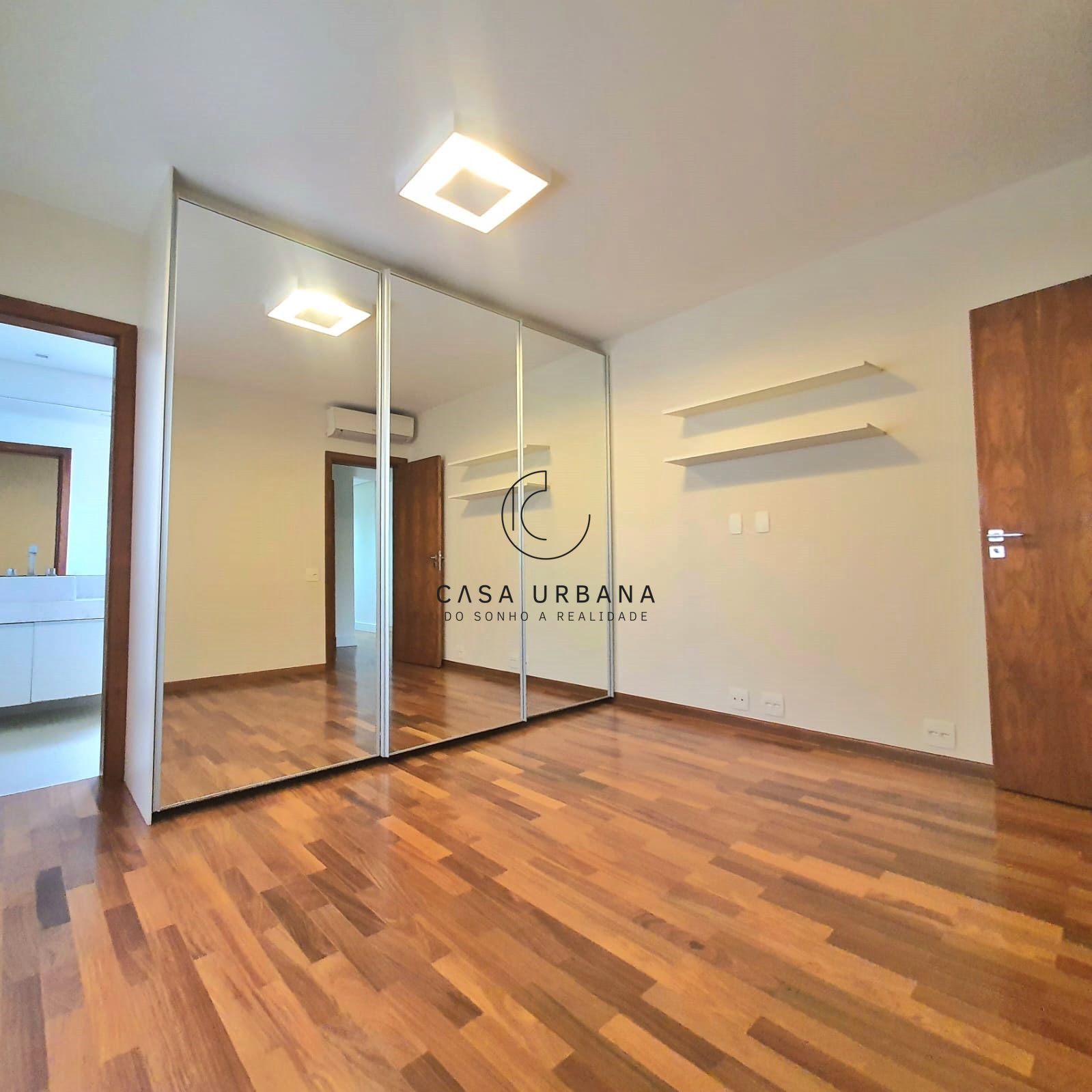 Apartamento à venda com 4 quartos, 220m² - Foto 25