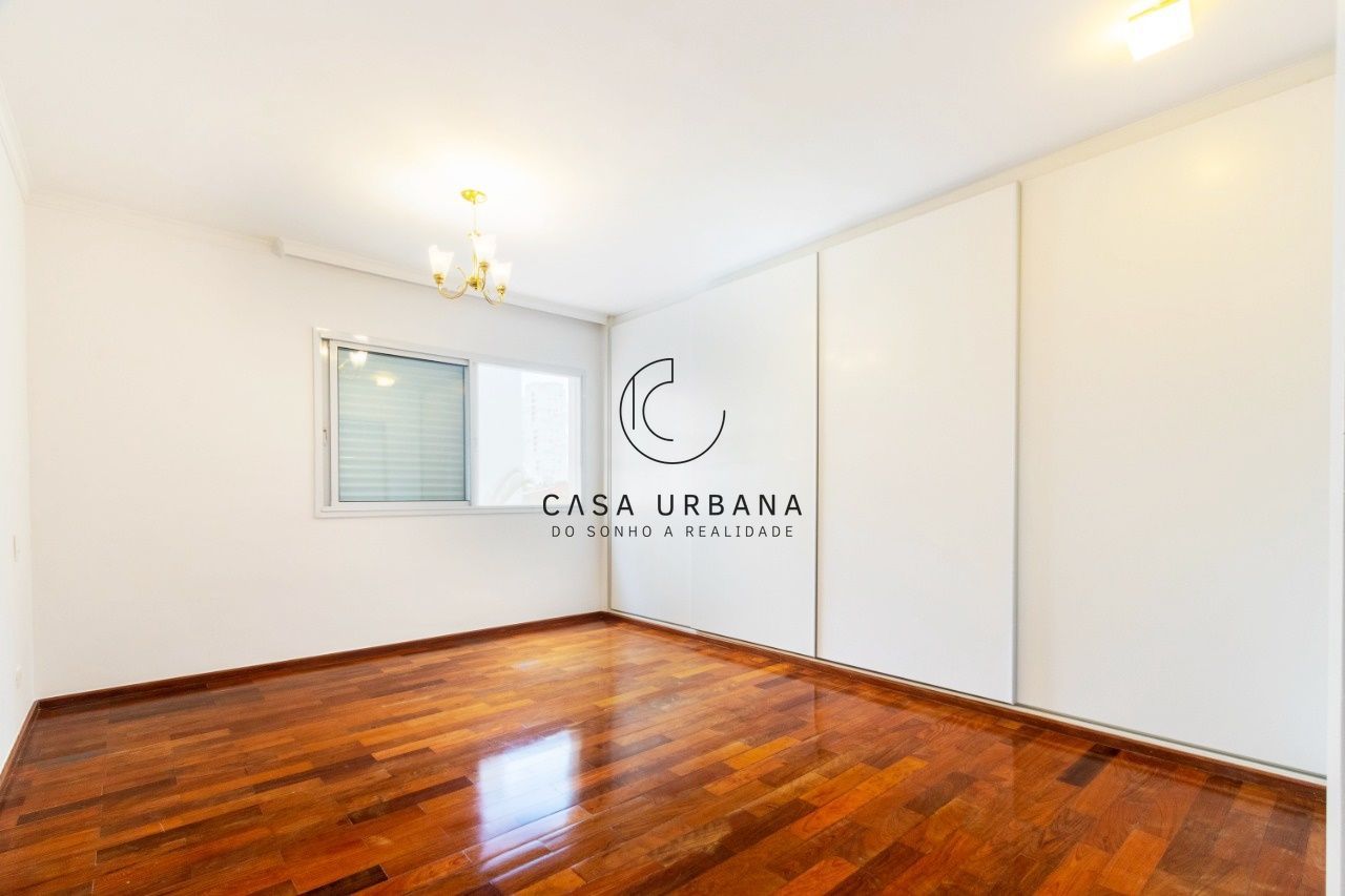 Apartamento à venda com 3 quartos, 140m² - Foto 11