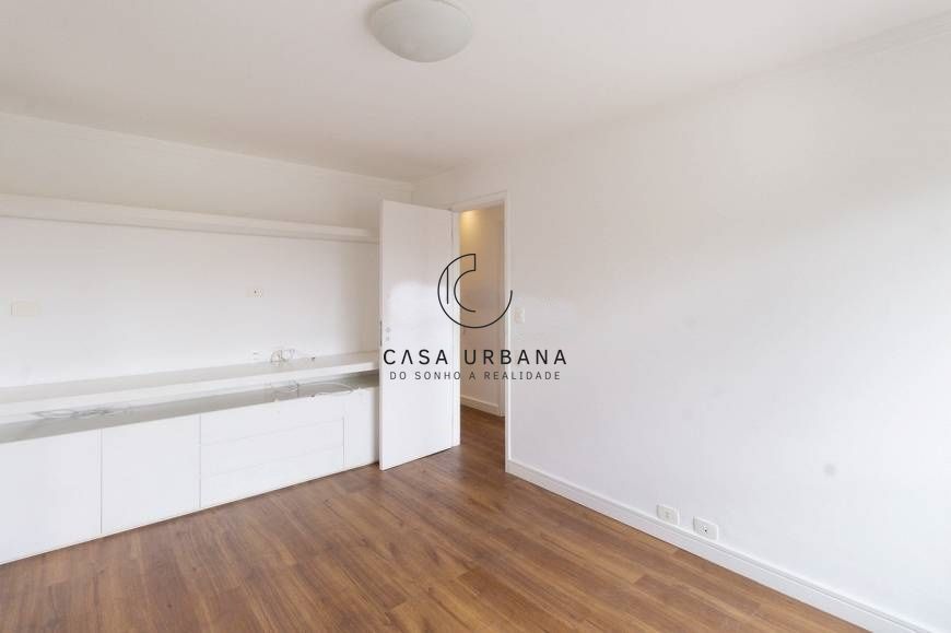 Apartamento à venda com 3 quartos, 151m² - Foto 12