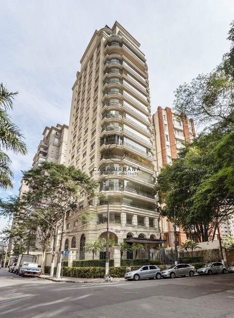 Apartamento à venda com 3 quartos, 306m² - Foto 1