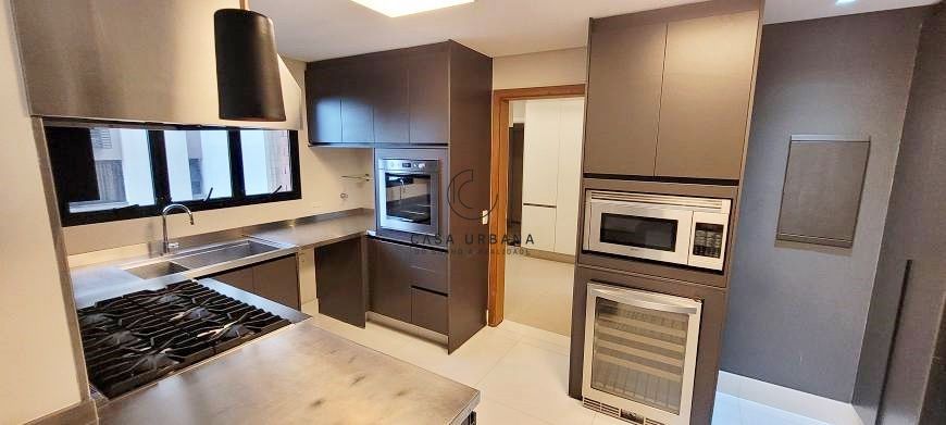 Apartamento à venda com 4 quartos, 220m² - Foto 33