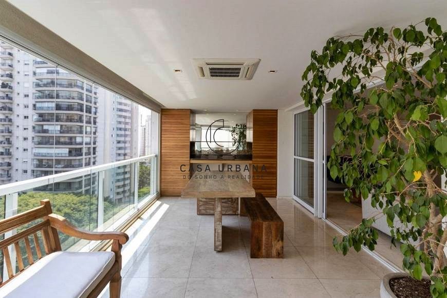 Apartamento, 3 quartos, 174 m² - Foto 2