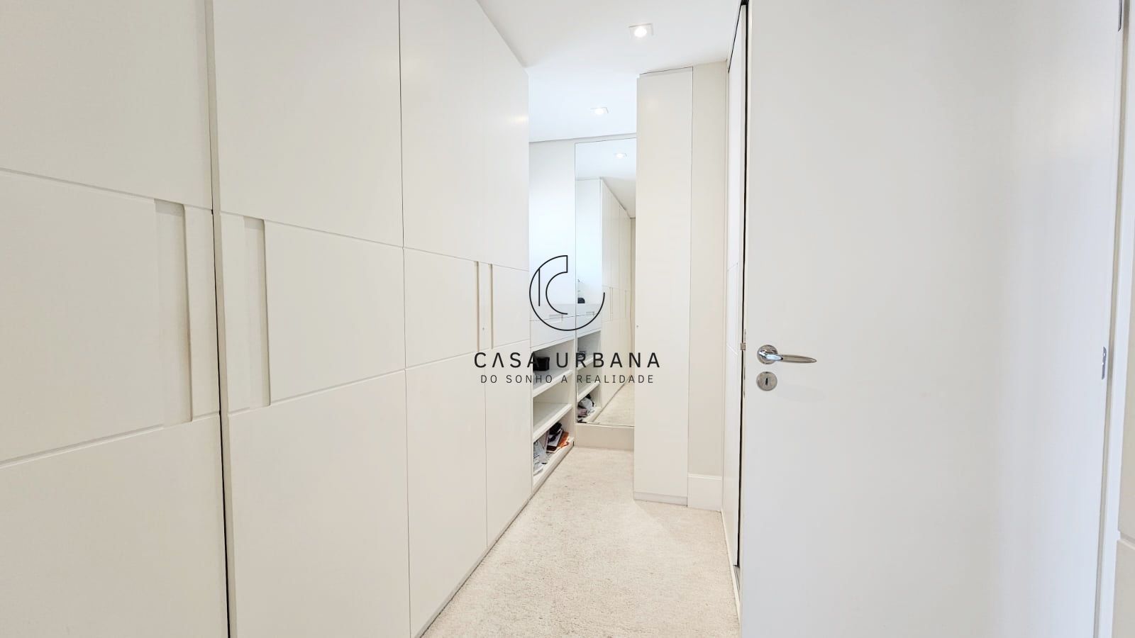 Apartamento à venda com 4 quartos, 293m² - Foto 15