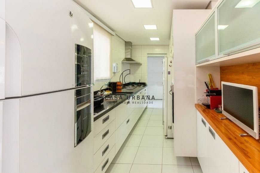 Apartamento à venda com 4 quartos, 162m² - Foto 18