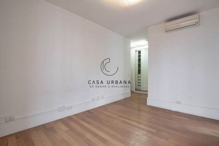 Apartamento à venda com 4 quartos, 260m² - Foto 15