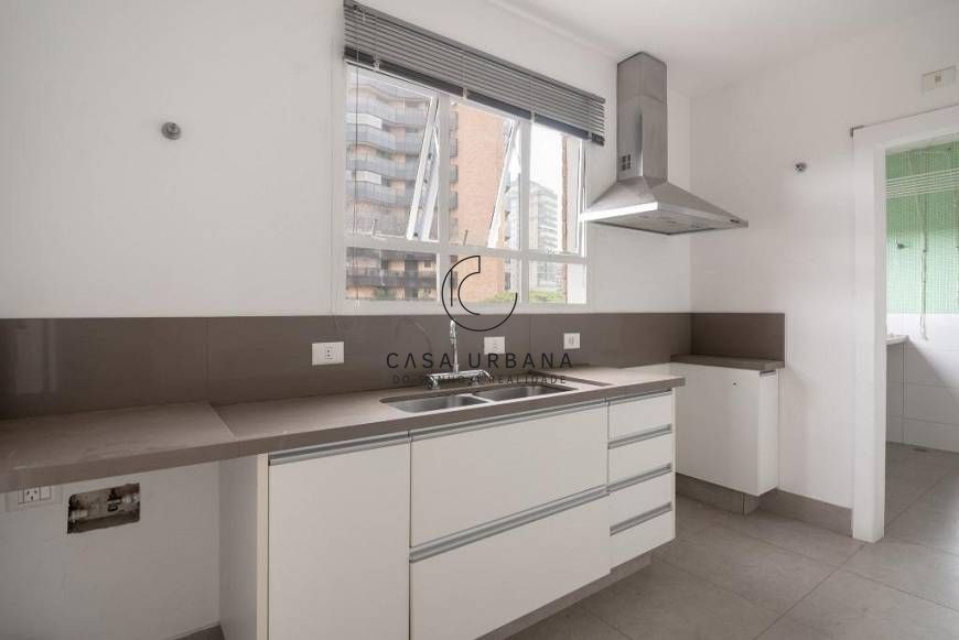 Apartamento à venda com 4 quartos, 260m² - Foto 28