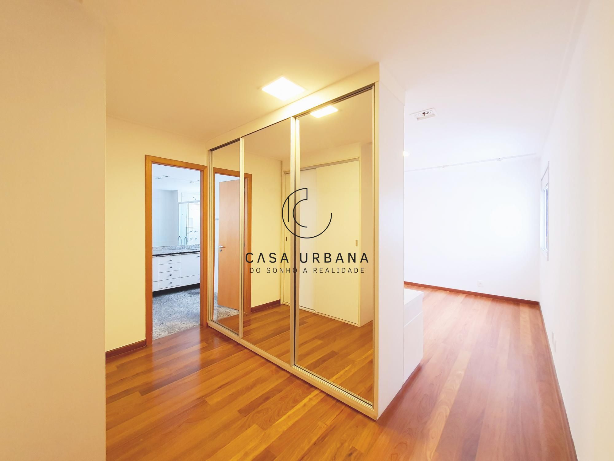 Apartamento à venda com 3 quartos, 191m² - Foto 10