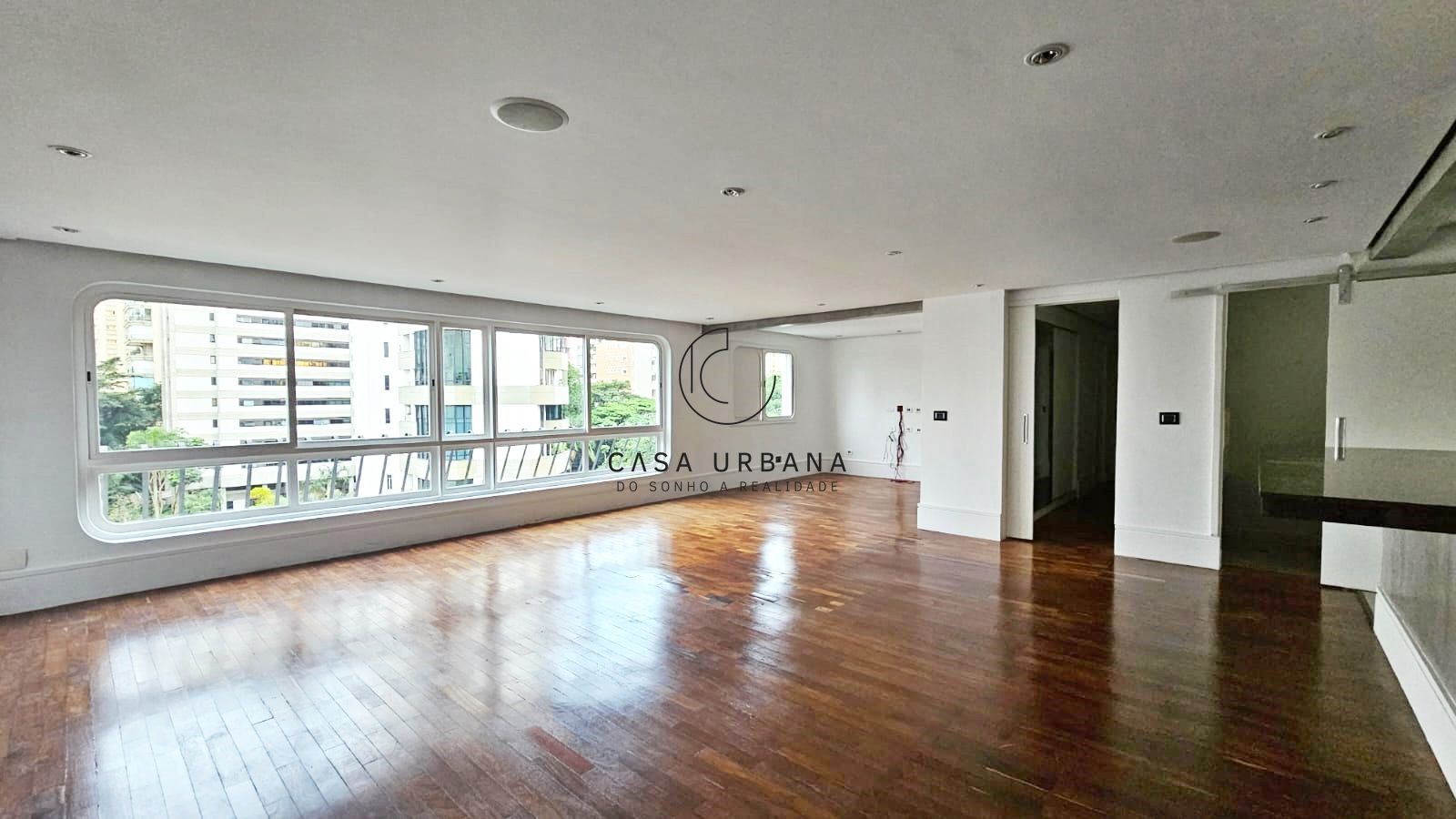 Apartamento à venda com 2 quartos, 126m² - Foto 3