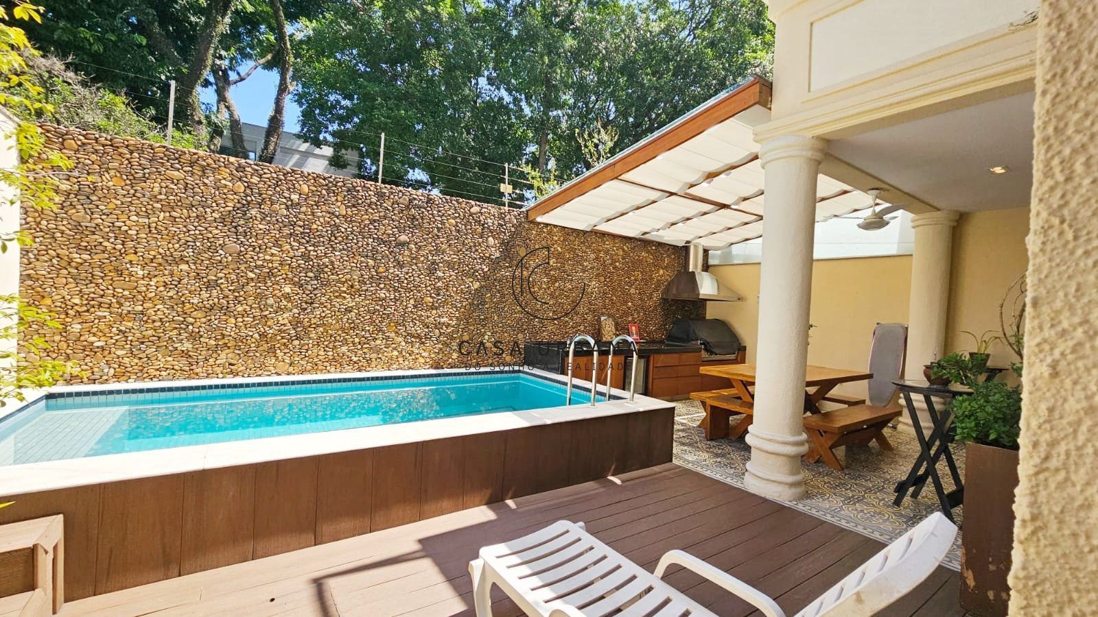 Casa de Condomínio à venda com 3 quartos, 331m² - Foto 9