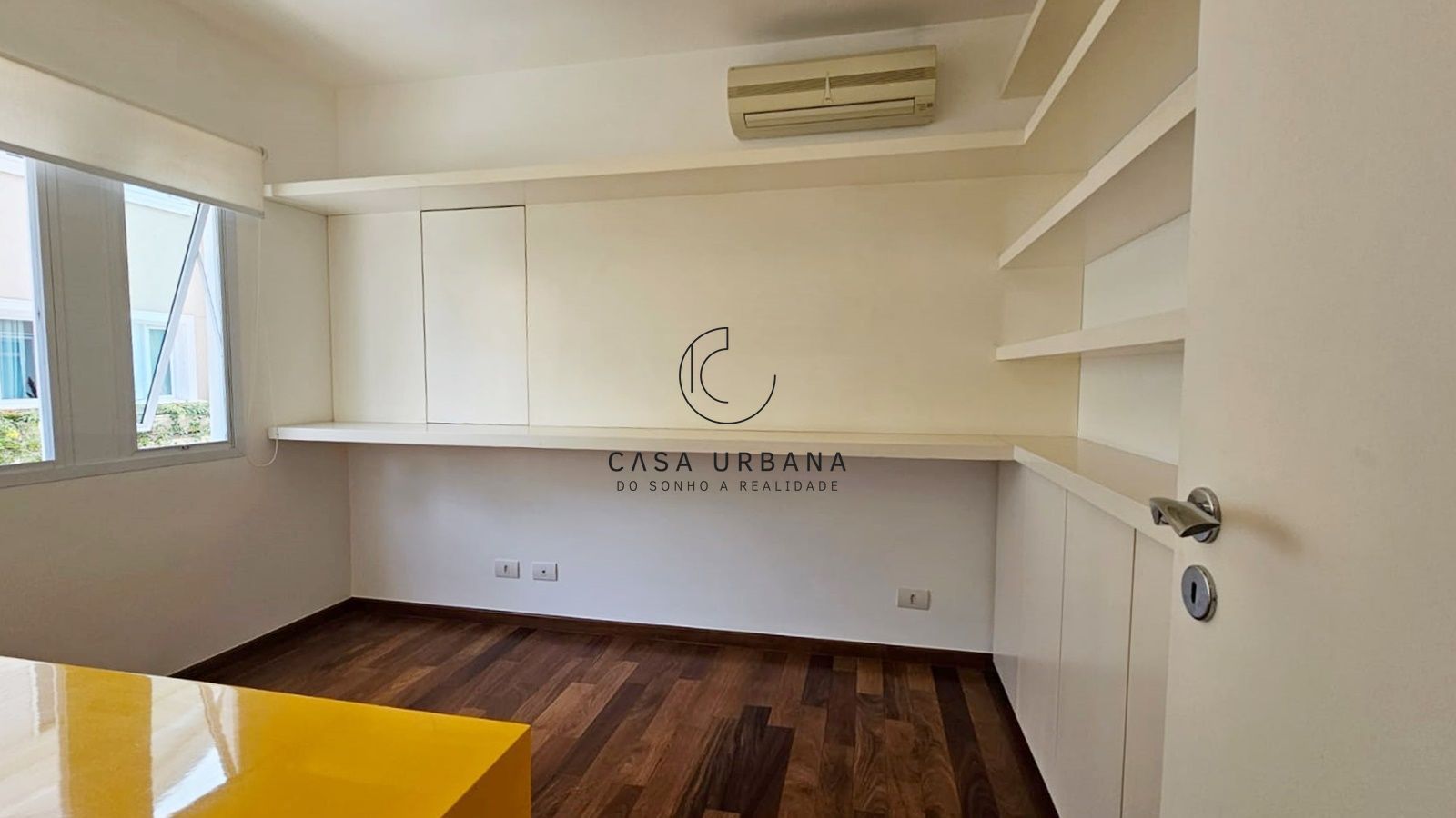 Casa de Condomínio à venda com 4 quartos, 400m² - Foto 16