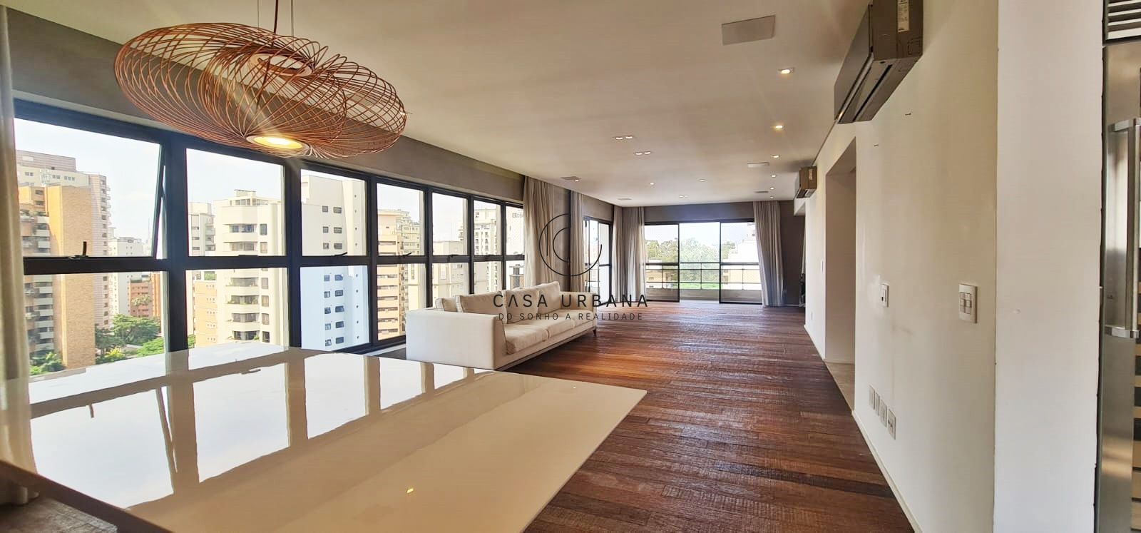 Apartamento, 3 quartos, 266 m² - Foto 1