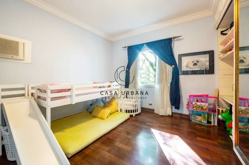 Casa à venda com 3 quartos, 210m² - Foto 15