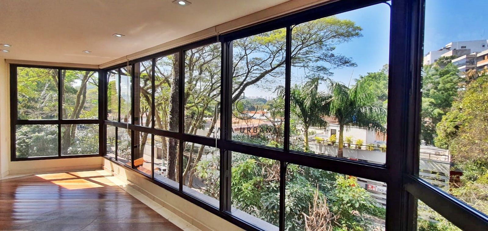 Apartamento, 3 quartos, 207 m² - Foto 1