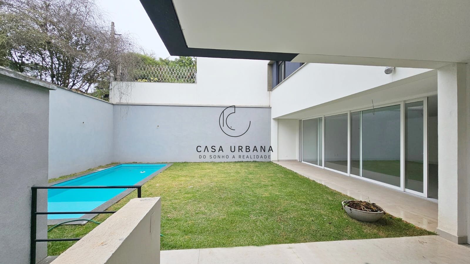 Casa de Condomínio à venda com 4 quartos, 449m² - Foto 3