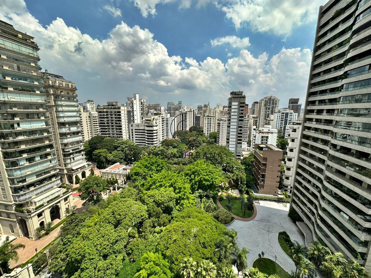 Apartamento, 3 quartos, 295 m² - Foto 2
