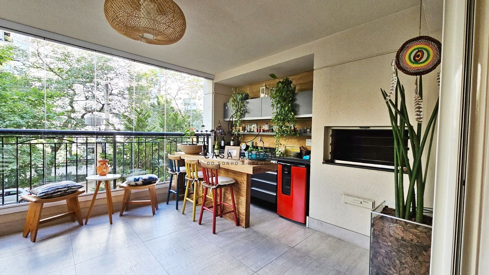 Apartamento, 3 quartos, 165 m² - Foto 2