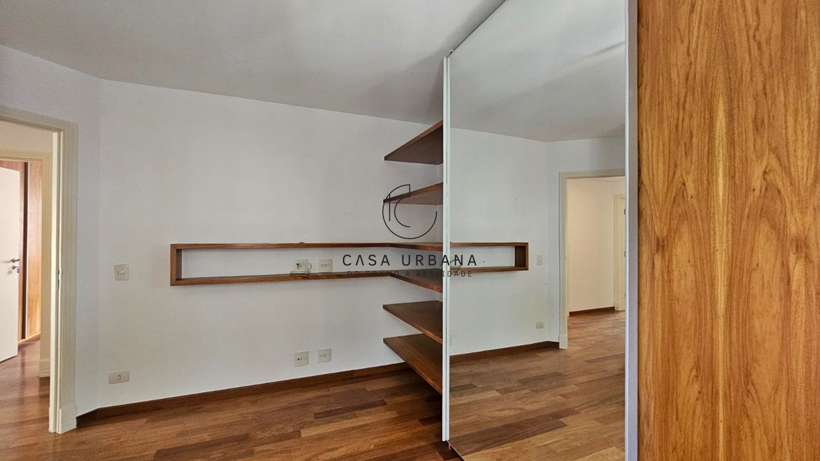 Casa de Condomínio à venda com 4 quartos, 400m² - Foto 32