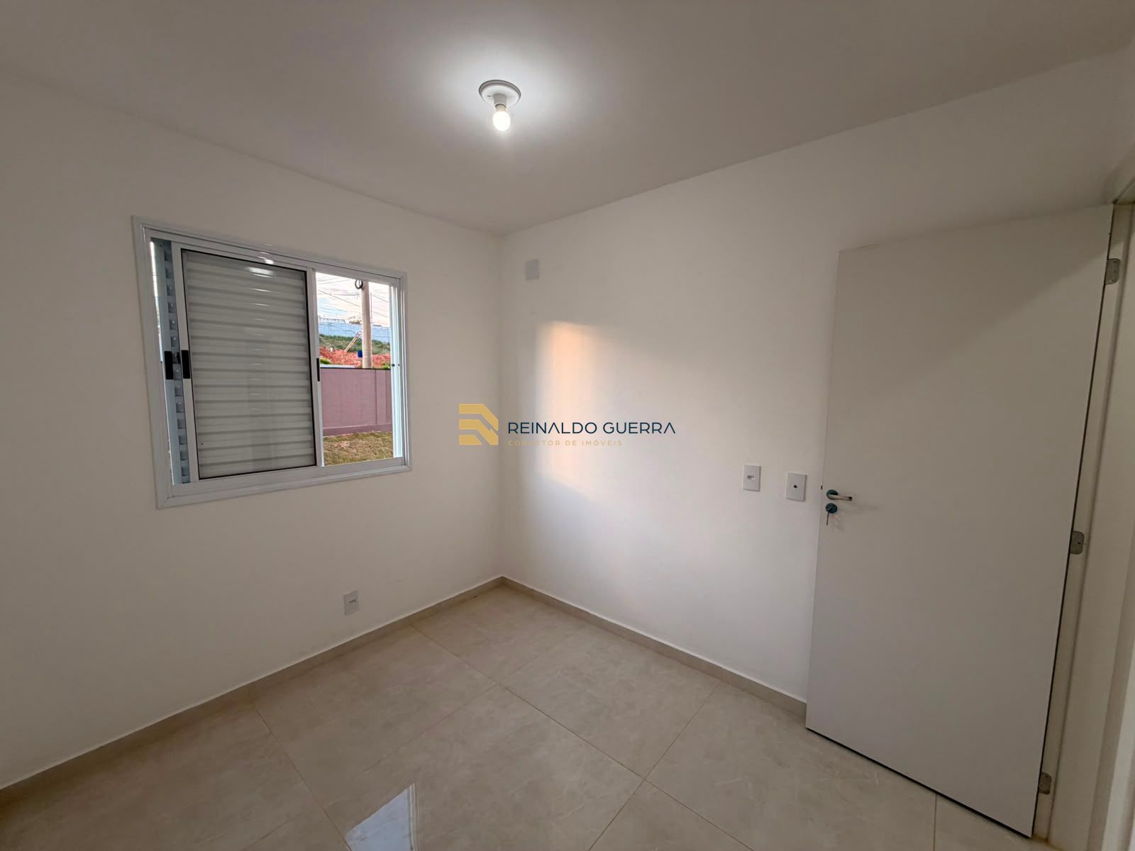 Apto novo com 2 quartos, no Jd Paineiras - Cond Sou Viver Florença