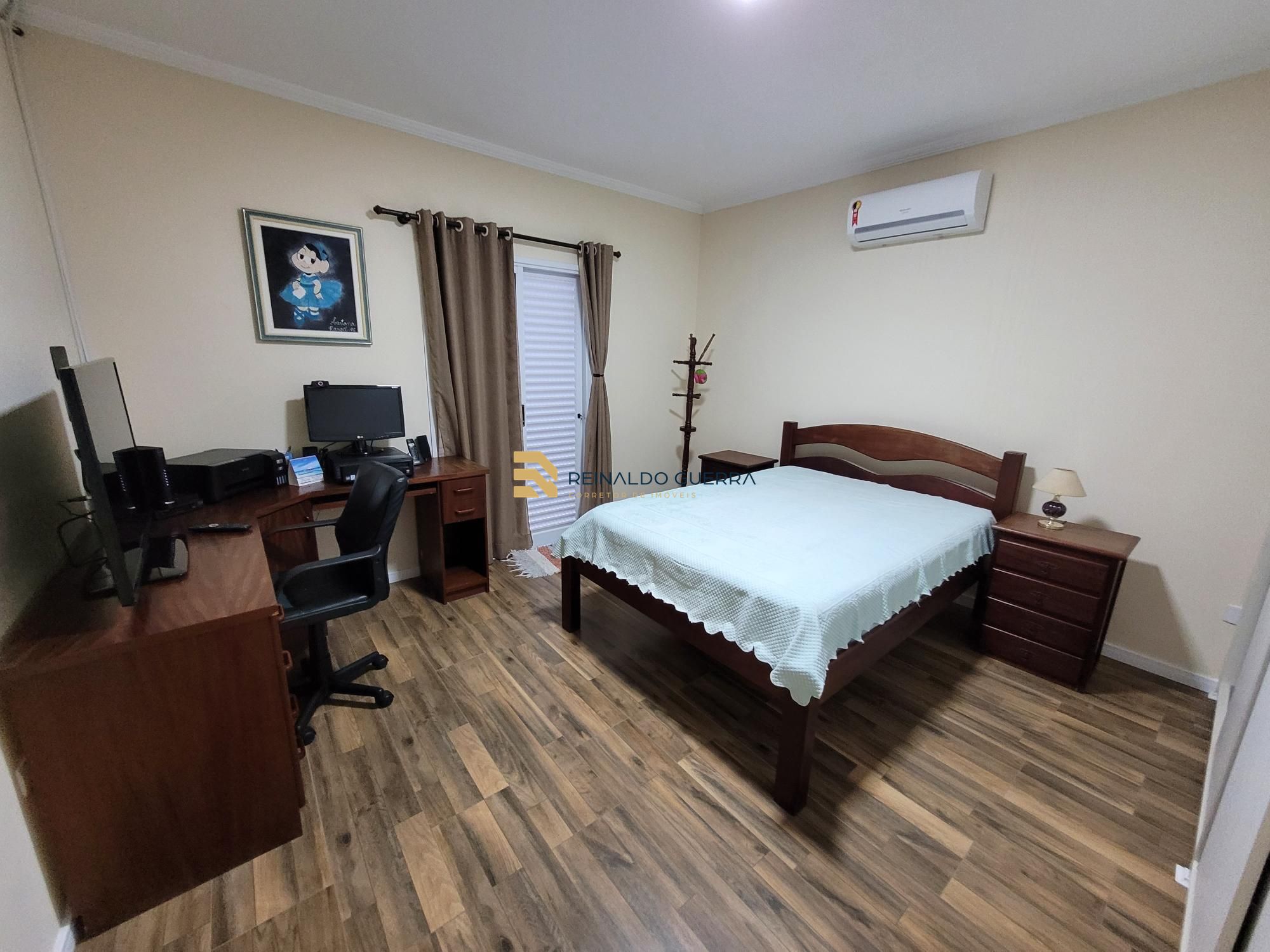 Sobrado, 3 quartos, 232 m² - Foto 4