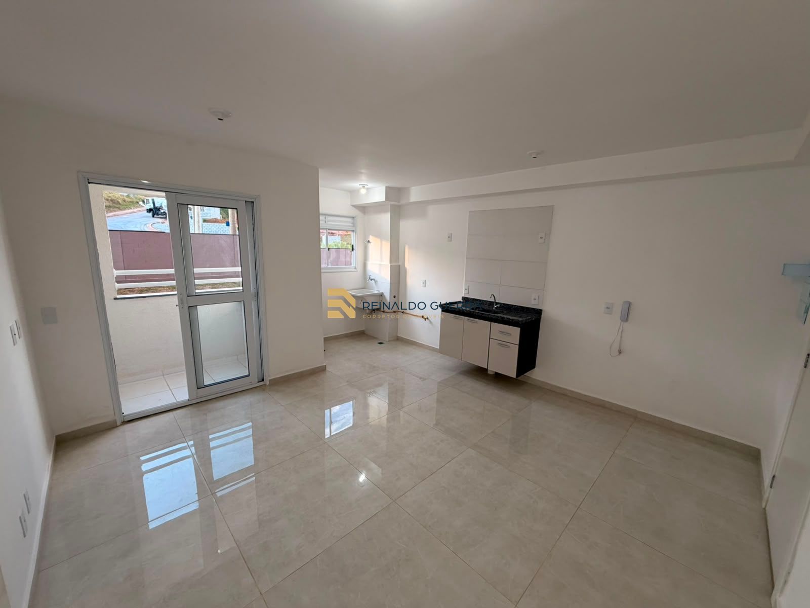 Apto novo com 2 quartos, no Jd Paineiras - Cond Sou Viver Florença