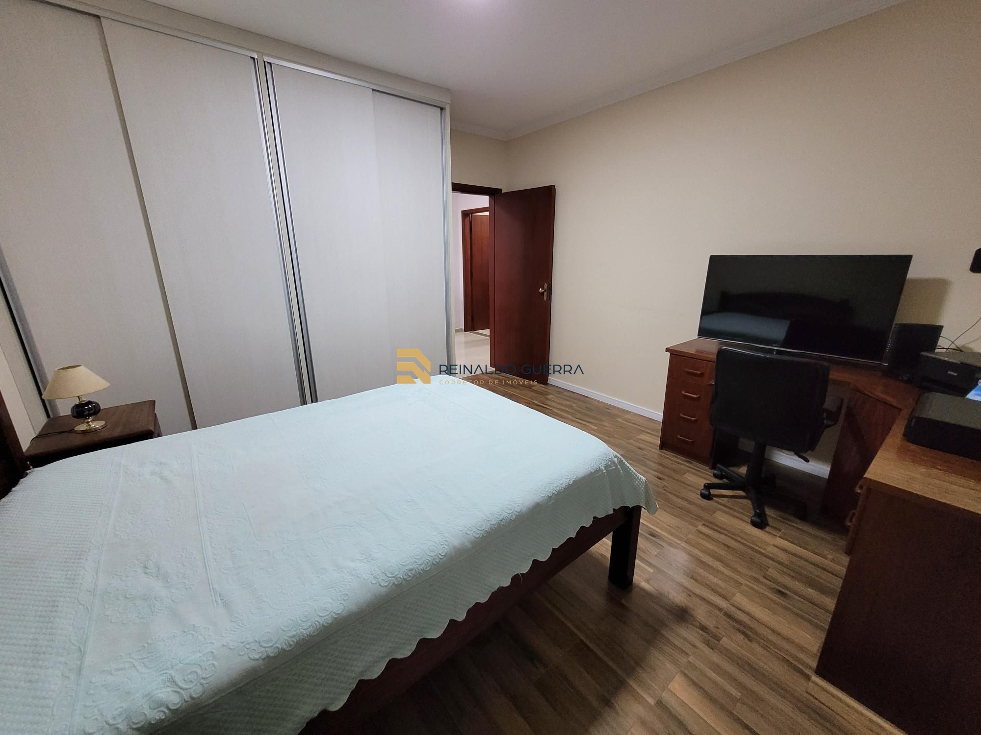 Sobrado, 3 quartos, 232 m² - Foto 5