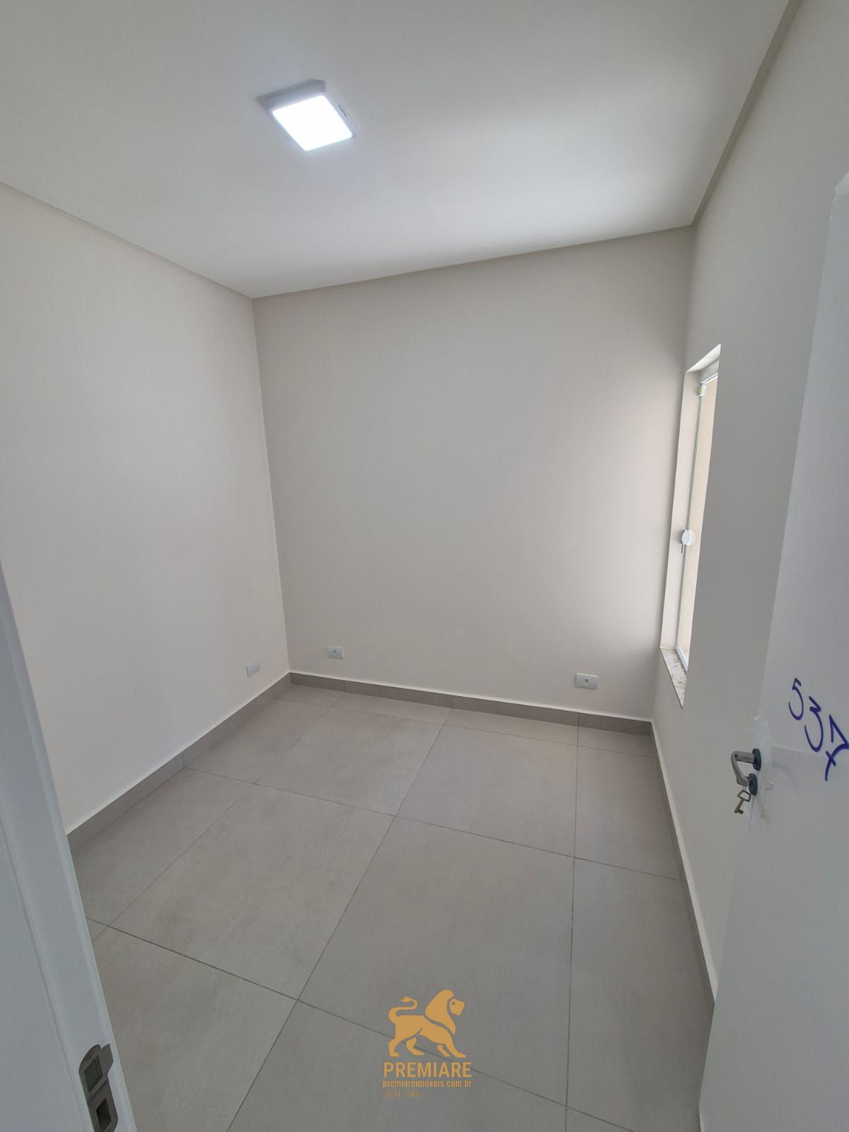 Casa à venda com 3 quartos, 82m² - Foto 7