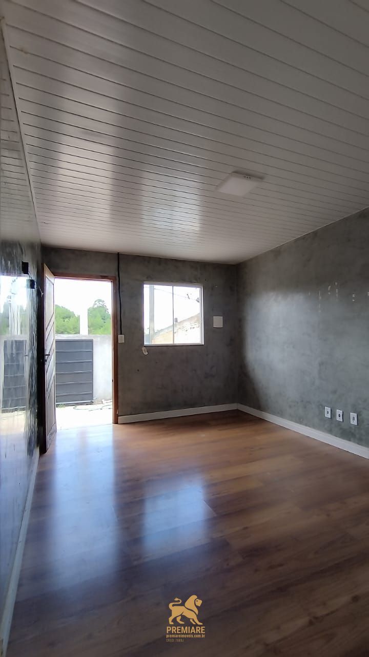 Casa à venda com 3 quartos, 60m² - Foto 5