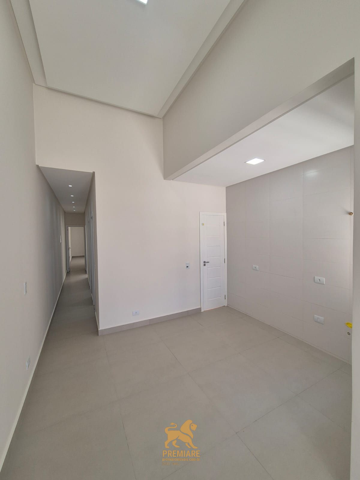 Casa à venda com 3 quartos, 82m² - Foto 5