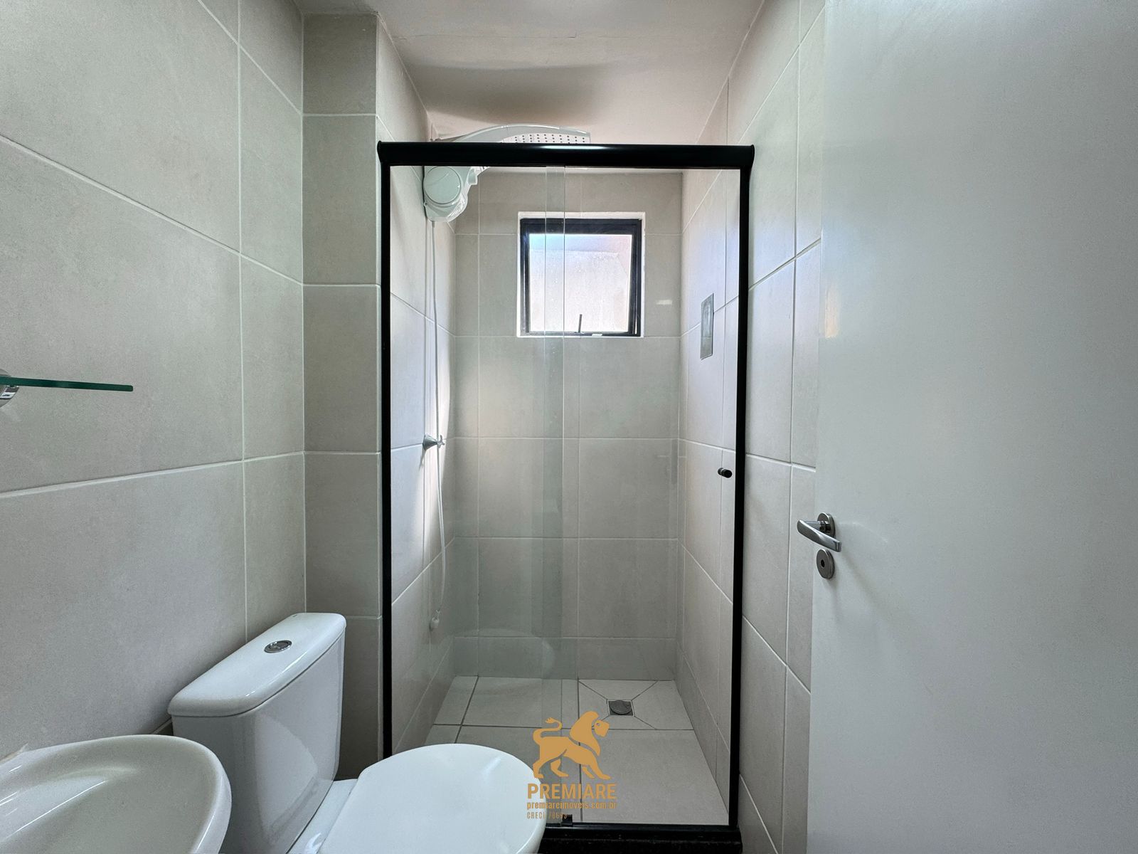 Apartamento com 2 Dormitórios à venda, 48 m² por R$ 230.000,00 Apartamento com 2 Dormitórios à venda, 48 m² por R$ 230.000,00