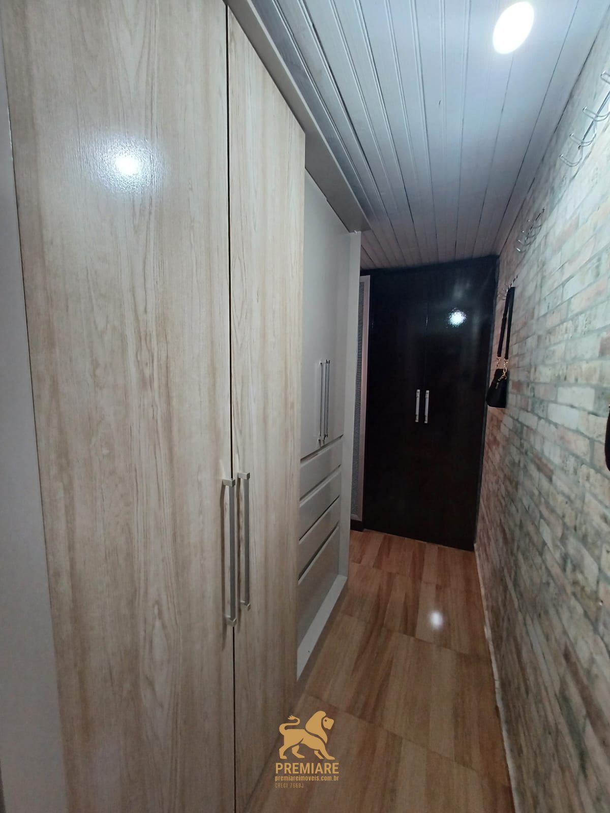 Casa à venda com 4 quartos, 137m² - Foto 19