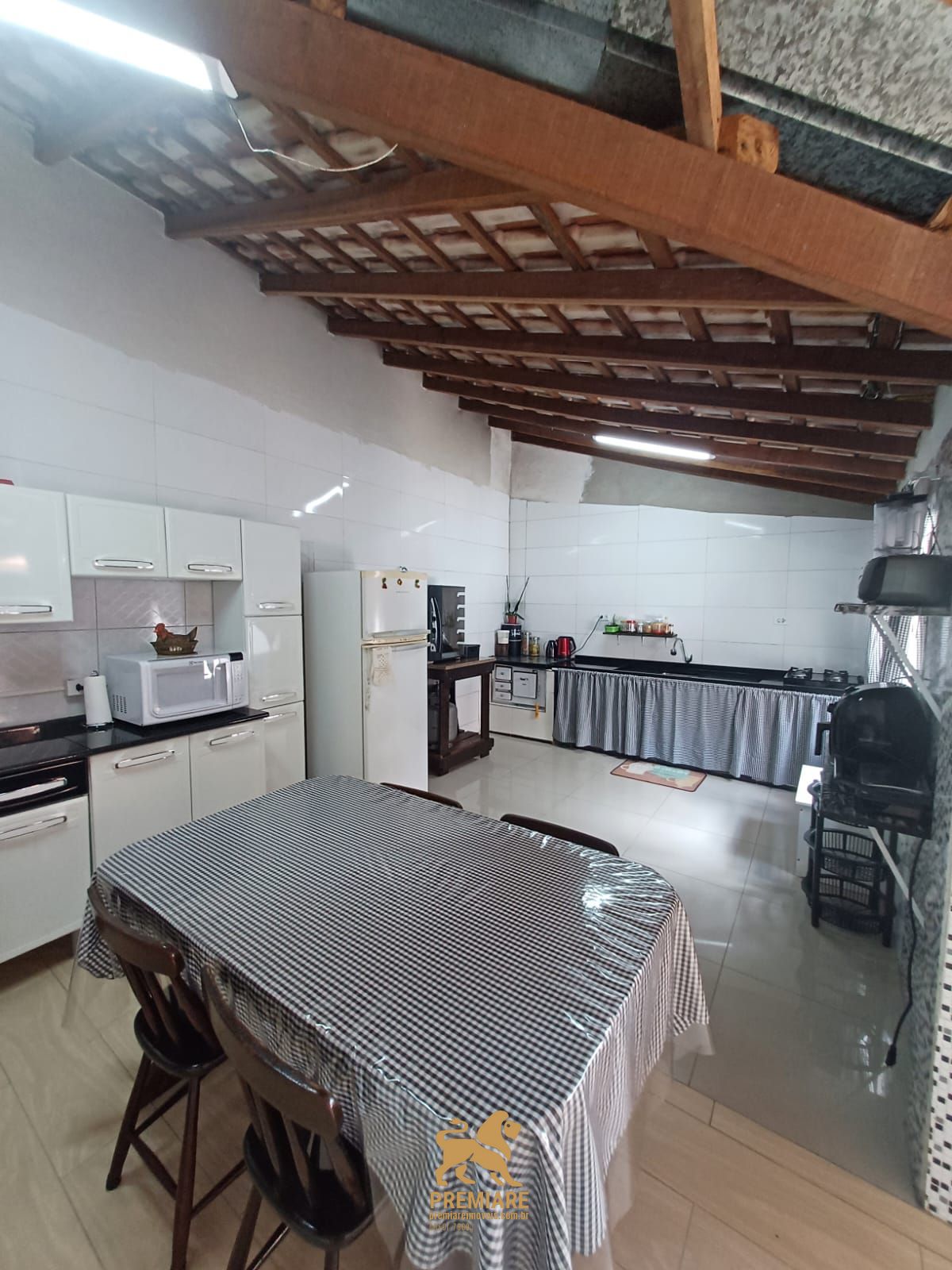 Casa à venda com 4 quartos, 137m² - Foto 6