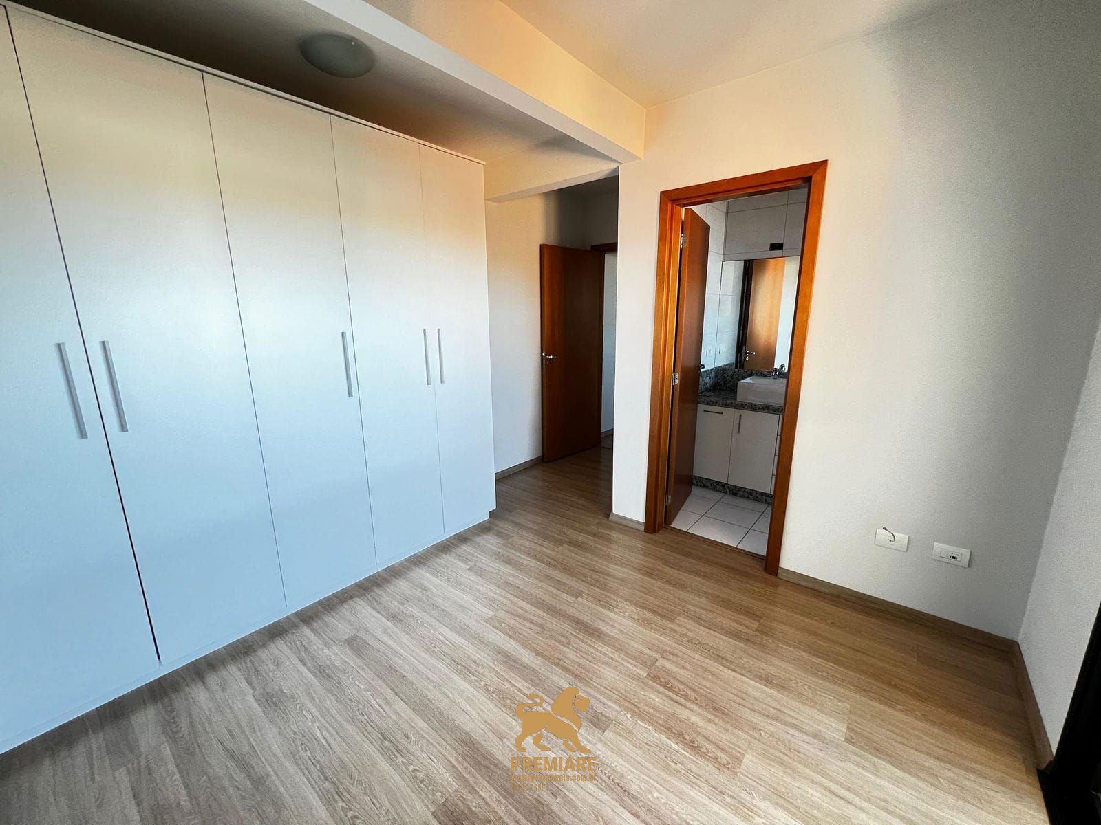 Apartamento à venda com 3 quartos, 82m² - Foto 12