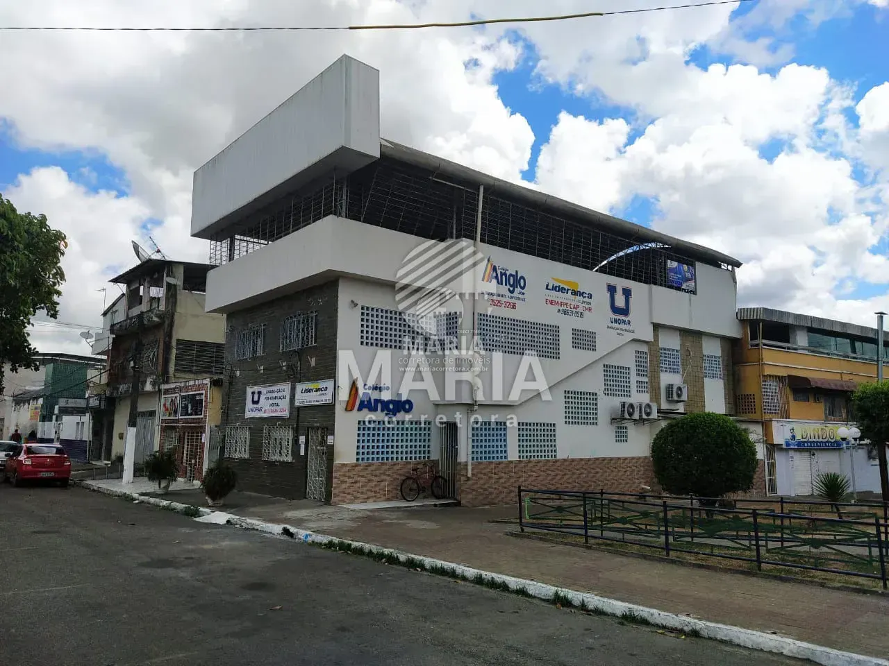 Prédio em São Lourenço da Mata/PE para aluguel!