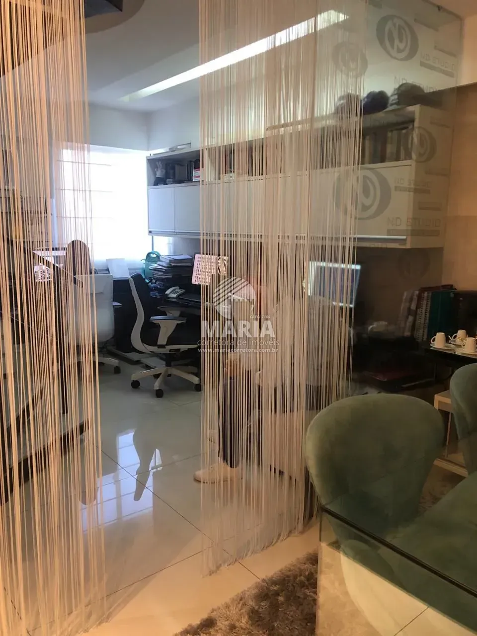 Sala comercial no espinheiro, com moveis Planejados/ POR 230 MIL !