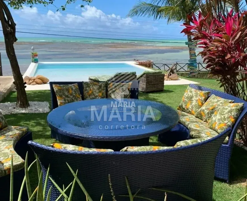 Casa com 08 Quartos à venda em Japaratinga/AL!