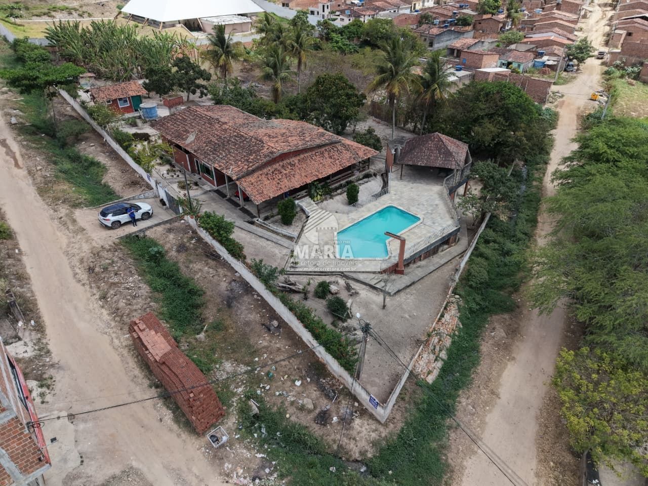 Chácara com 06 quartos à venda em Gravatá/PE!